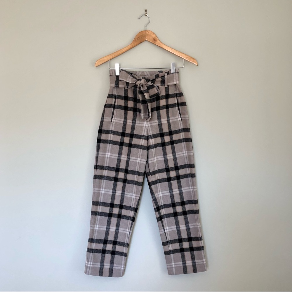Aritzia Plaid Ankle Pants in Black and Tan